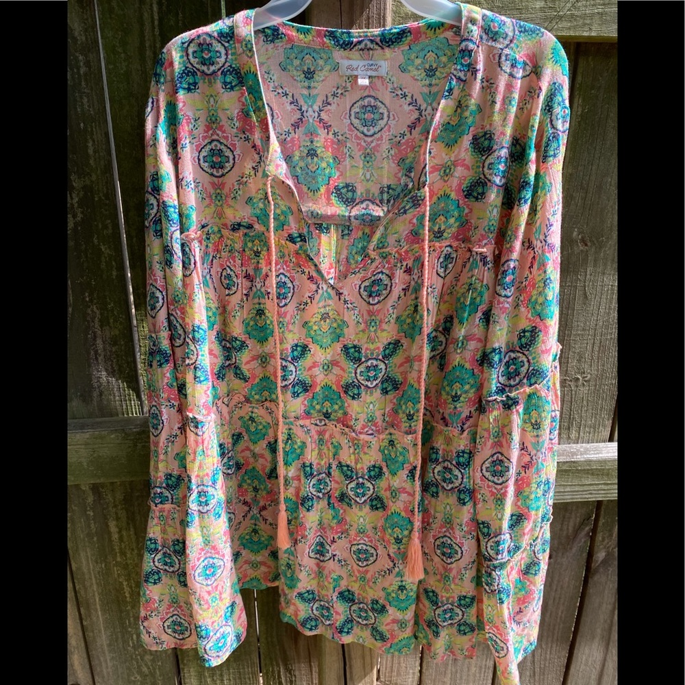 Red Camel Curvy Long Sleeve Top